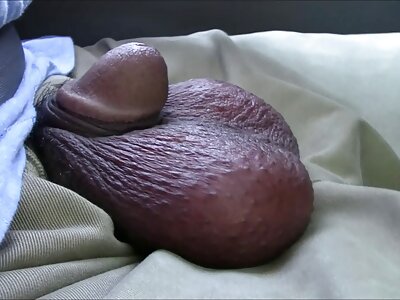 胸部金发女郎给他妈的奶